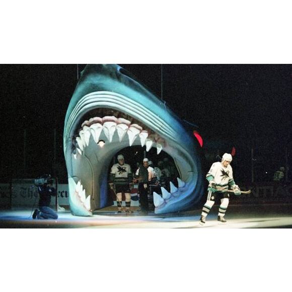 San Jose Sharks 90s Logo ATHLETIC puffer SPELL jacket XL teal NHL hockey vintage - Picture 10 of 10